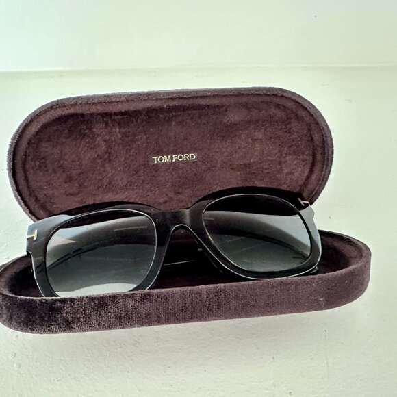 TOM FORD Beatrix-02 Oversized Sunglasses TF613 52H Polarized - Picture 1 of 10
